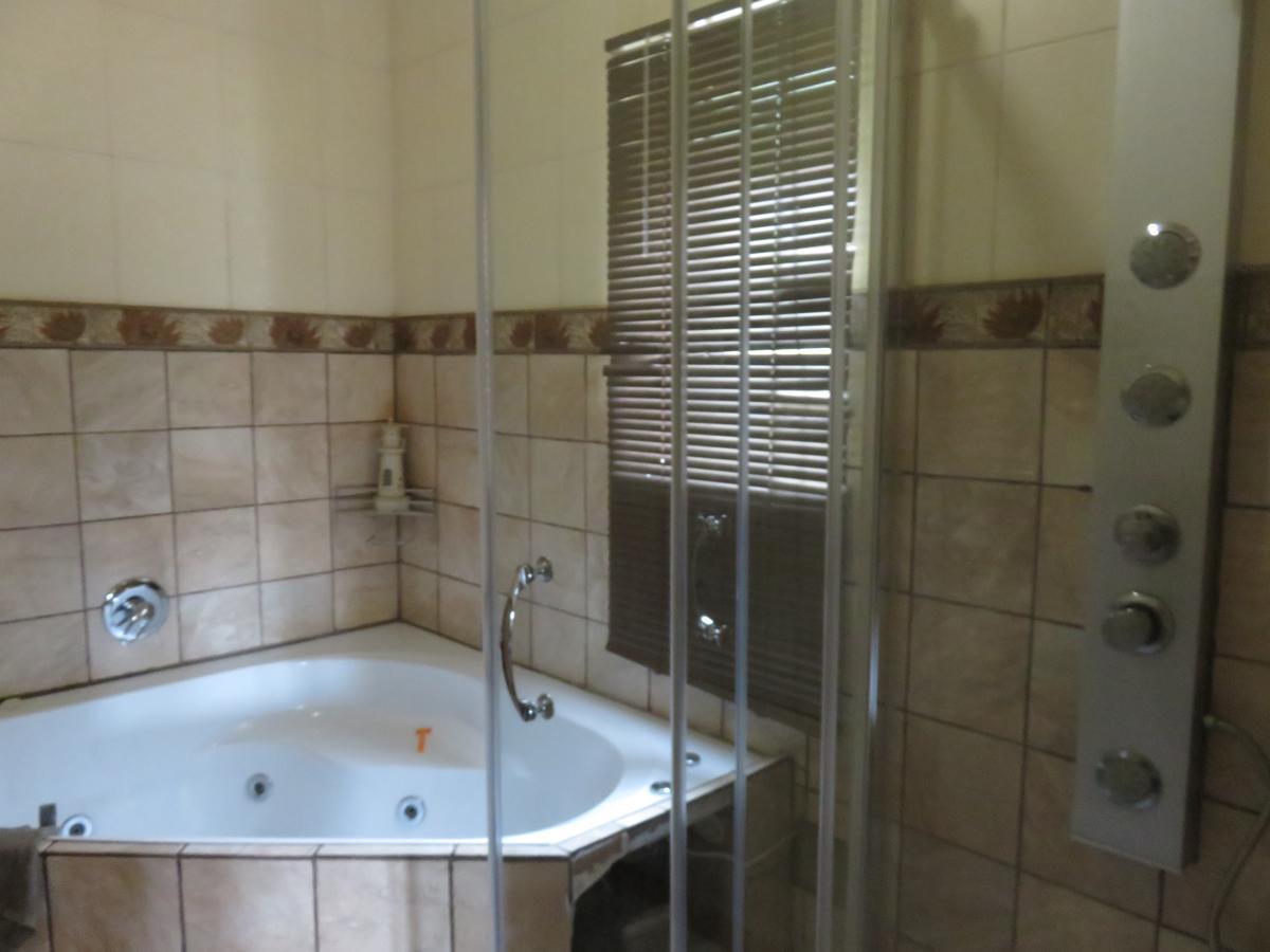 Meerhof Lodge Hartbeespoort Zewnętrze zdjęcie
